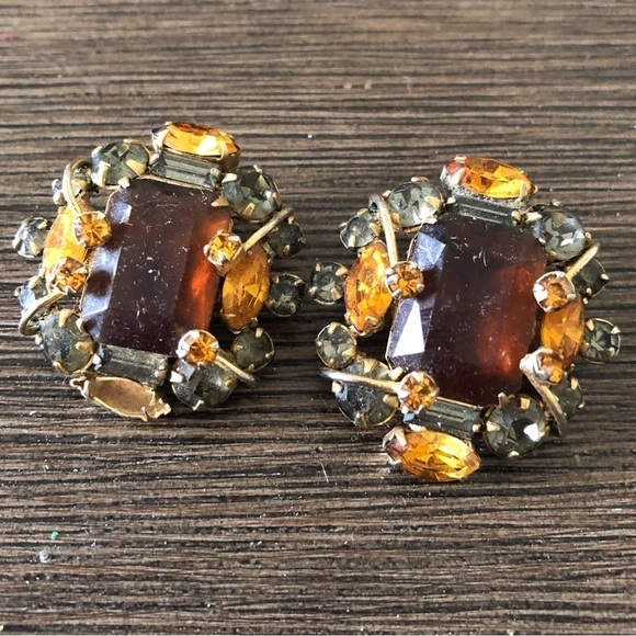 Vintage amber & gold beaded clip on earrings - Picture 1 of 2